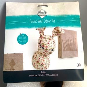 Needle Creations Floral Bunny Rabbit Wall Decor Fabric Kit Sewing Arts Crafts